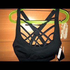 Victoria sport bra